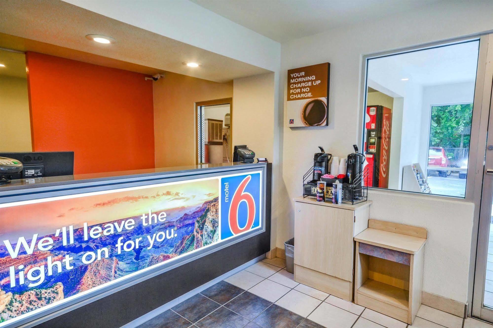 Motel 6-Huntsville, Tx Eksteriør billede